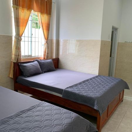 Nha Nghi Ty Hoa Nam Du Bed & Breakfast Eksteriør bilde